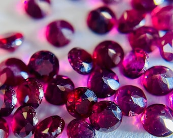 Rhodolite Garnet Pair of Lovely Purple Red Round Cut 2.5 x 2.5 x 1.8 Loose Gemstones for Jewelry Making, Gifts and Precious Stone Projects.
