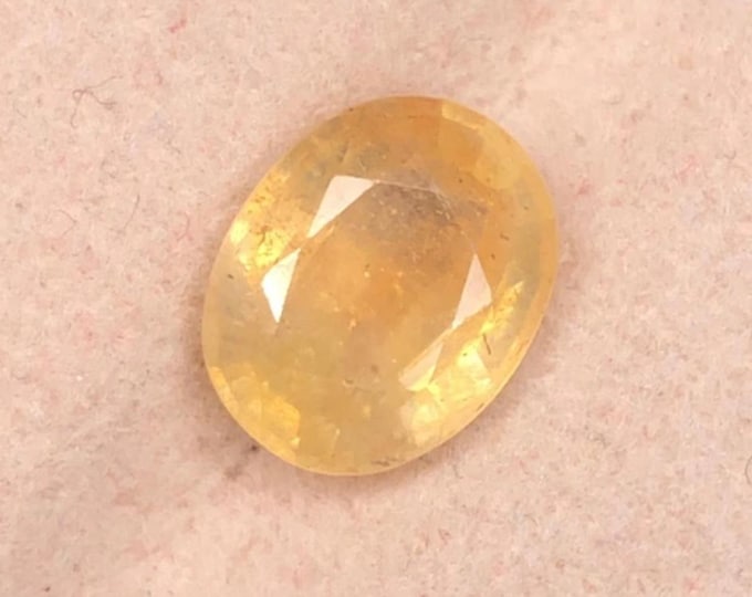 4.76 Carat Unusual Natural Yellow Sapphire Oval Cut 10.60 x 8.50 x 5.30 mm Loose Gemstone for Jewelry Making and Gifts. Genuine Earth Mined.