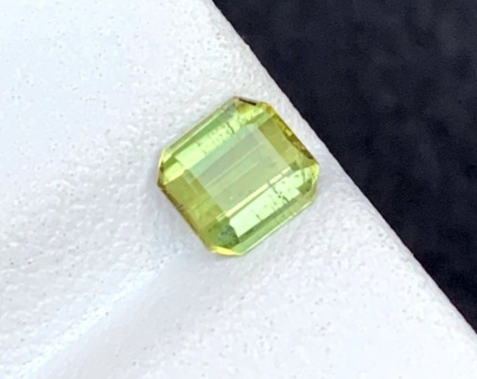 0.60 Carat Green Tourmaline. Faceted Emerald Cut. Loose Gemstones for Jewelry. VS. Genuine Mined. Natural Untreated.  5.14 x 4.84 x 2.7 mm