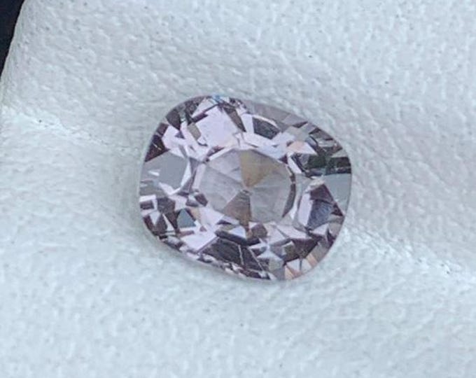 1.01 Carat Natural Spinel. VS. Beautiful Light Purple/Grey Spinel. Ring Jewellery Making Loose Gemstone. Gift. Investment.
