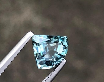 1.60 Carat Incredible Electric Blue Zircon VVS Fancy Cut Unheated 7.000 x 7.500 x 3.900 mm Loose Gemstone for Jewelry Making and Gifts