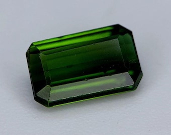 0.84 Carat Natural Tourmaline. Faceted Emerald Cut. Loose Gemstones for Jewelry. VS. Natural Untreated. 7 x 4 x 3 mm. Birthstone Gifts.