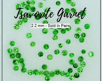 Pair of Tsavorite Garnets. Loose Gemstones for Jewelry. Faceted Rounds. Vivid Green. 2mm. VS. Untreated. Genuine Mined. Sold In Pairs.