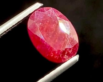 1.45 Carat Natural Mozambique Vibrant Red Ruby 8.000 x 5.800 x 3.000 mm Loose Gemstone for Jewelry Making and Gifts. Genuine Earth Mined.