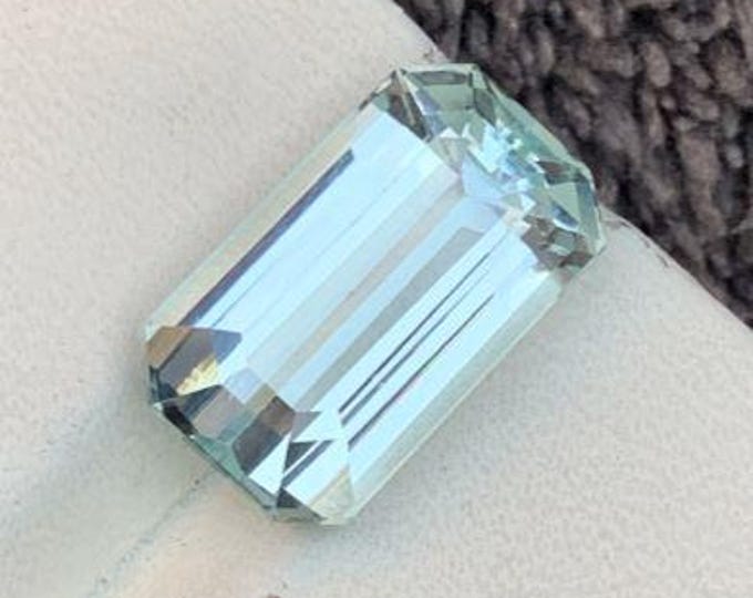 6.35 Carat Natural Light Blue Aquamarine. Faceted Emerald Cut Loose Gemstone. Birthstone Gifts. 14 x 8 x 6 mm. Genuine Mined. VS. Untreated