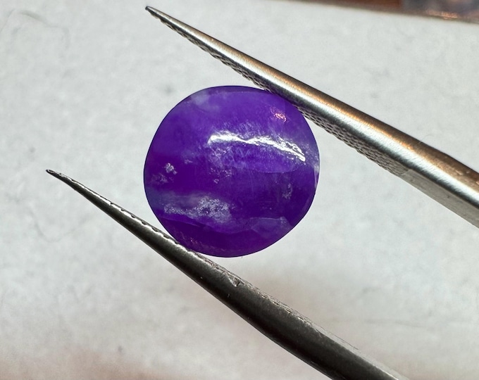 3.0 Cts Natural Purple Sugilite Cabochon from South Africa. Rare Earth Mined Loose Gemstones for Making Jewellery. Unique Shape. Cracked