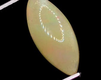 1.95 Carat Natural Warm White Rainbow Opal Cabochon 17.00 x 7.10 x 3.50 mm Loose Gemstone for Jewelry Making and Gifts. Genuine Earth Mined