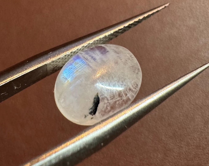2.30 Carat Natural Royal Blue Moonstone. Natural Gemstone Cabochon. Medium Shine. Oval Polished. 9.2 x 7.1 x 4 mm. Jewelry Supplies.