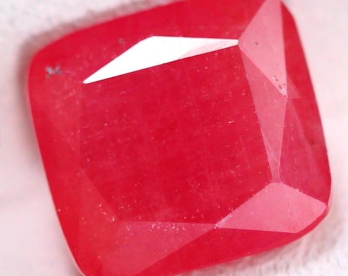 1.82 Carat Natural Coral Pink Sapphire Octagon Cut 7.10 x 6.70 x 3.10 mm Loose Gemstone for Jewelry Making and Gifts. Genuine Earth Mined.