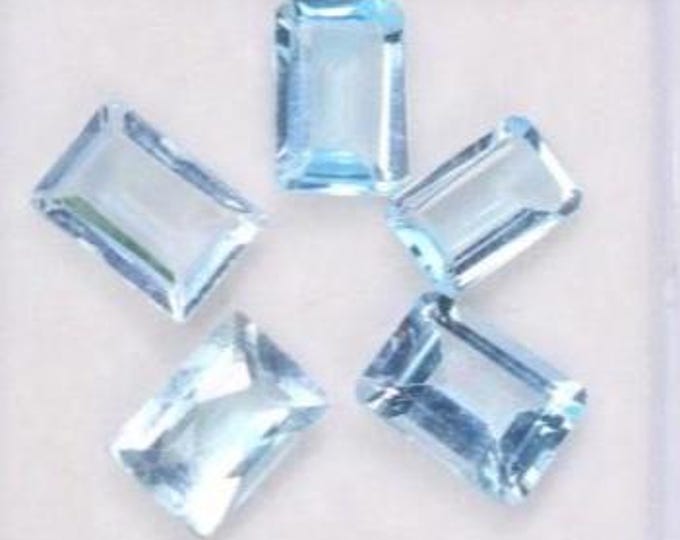 1.10 Carat Sky Blue Topaz. Loose Gemstone for Jewellery Supplies. 7 x 5 x 3.4mm. Birthday Gift. Genuine Mined. Faceted Emerald Cut. VS