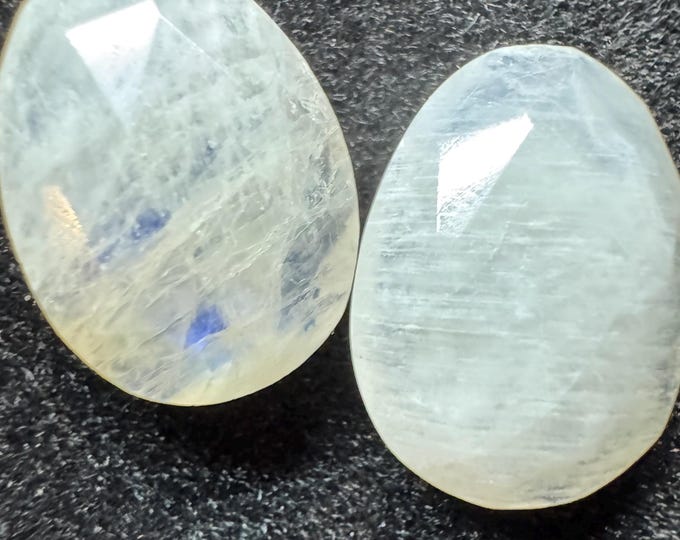 2 Piece: 7.30 Carat Natural Moonstone. Natural Gemstone Cabochon. Round Polished.  8.9mm. Jewelry Supplies. Untreated Gemstones. Not Matched