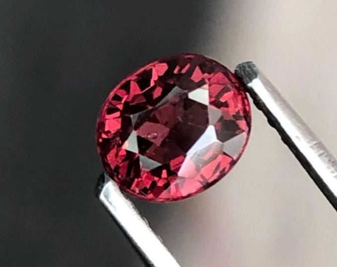 0.80 ct Natural Almandine Garnet. Faceted Round Cut Loose Gemstone for Jewelry. Bold Red.  4.7 x 4 x 2.8 mm. Earth Mined. Untreated.
