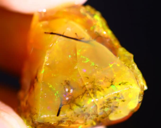 23Ct Natural Ethiopian Water Opal Specimen. Rough Opal Loose Gemstone. Birthstone for Wire Wrapping. Dark Bronze Fire Colour.