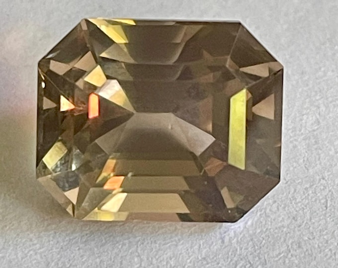 8.35 Carat Stunning Natural Smoky Quartz Cushion Cut VS 12.700 x 10.050 x 9.600 mm for Jewelry Makers and Gifts. Genuine Earth Mined.