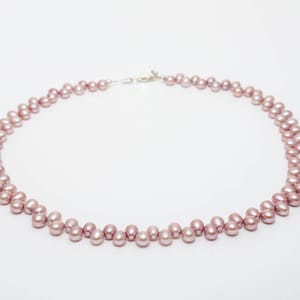 Dyed peach rice pearl necklace