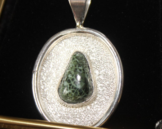 Chlorastrolite (Greenstone) from Isle Royale ( old collection) Pendant GN-90