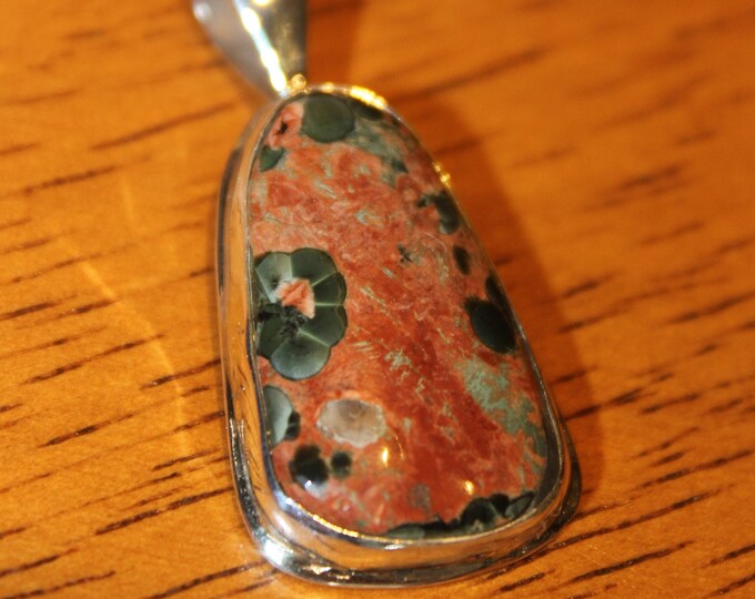 Chlorastrolite (Greenstone) Pendant GN-124