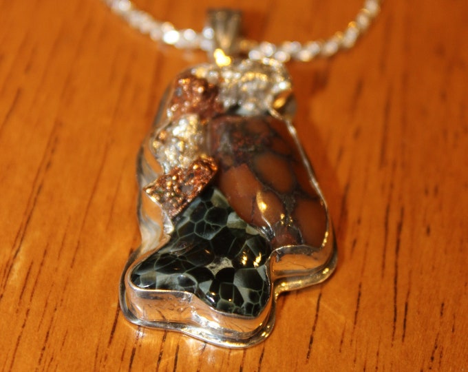 Half-breed (Silver/Copper), Chlorastrolite (Greenstone), Datolite Menard Mine Pendant: HBGDMP-1