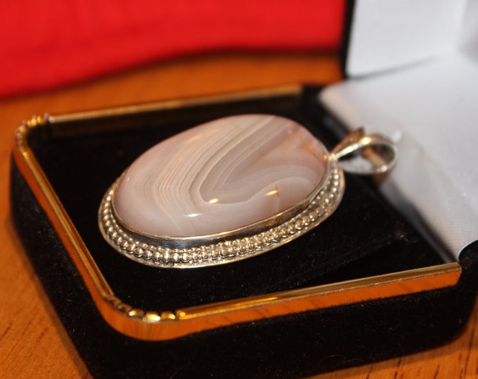 Lake Superior Agate Pendant LSAN-40