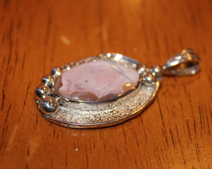 Agate High Rock Pendant: HRAN-10