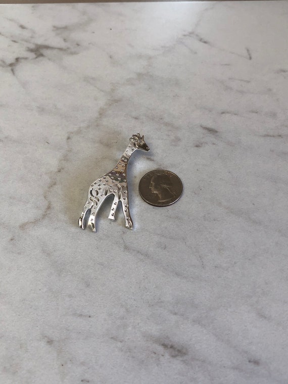 Sterling Silver Lady's Large Solid Giraffe Pin/Br… - image 3