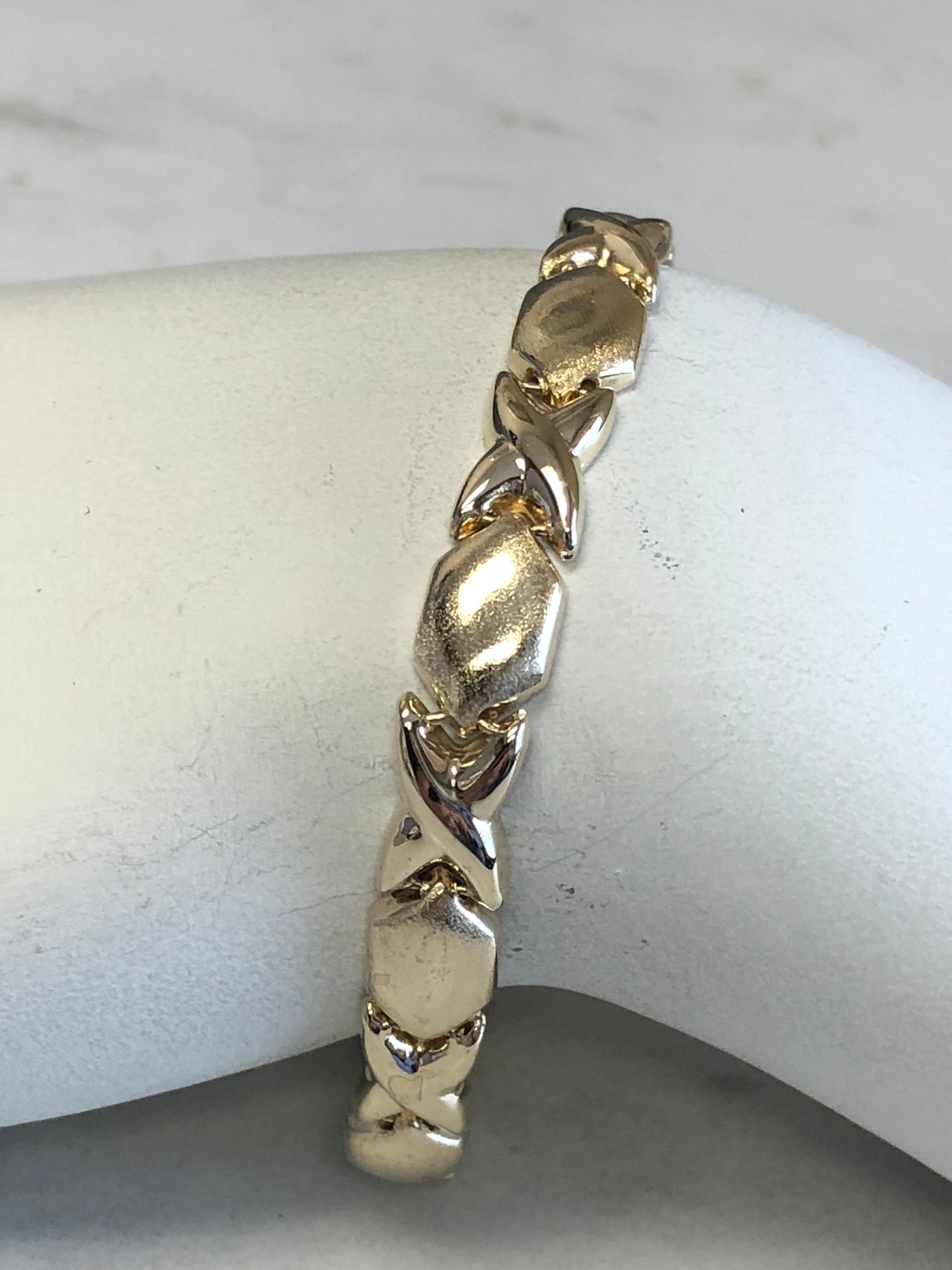 14k gold hugs and kisses bracelet best sale
