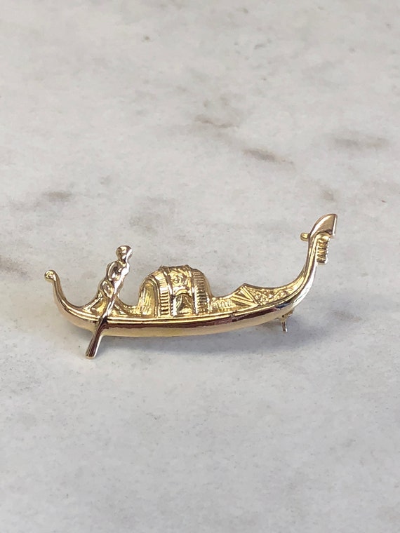 18kt Yellow Gold Unique One-of-a-Kind Gondola Boat