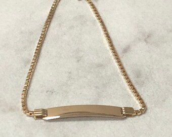 6 3/4&quot;....10kt Yellow Gold Unisex Child&#39;s ID Bracelet 6 3/4&quot; in Length. Hinged Solid Engraveable Plate.