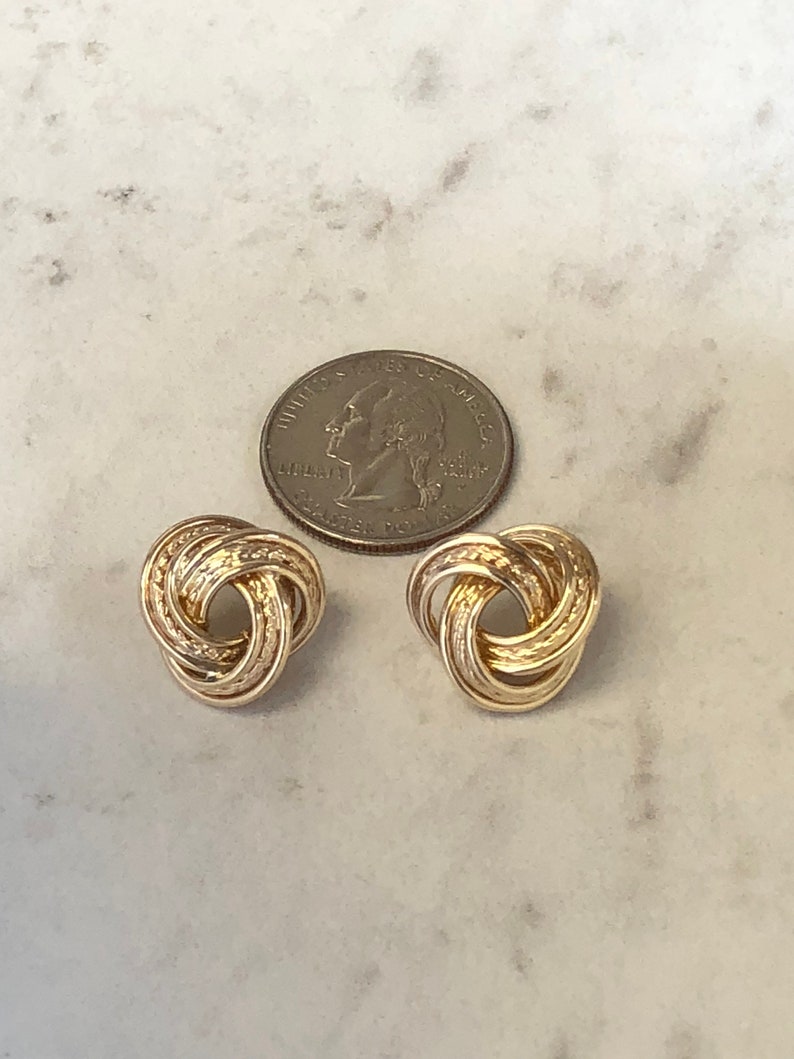 14kt Yellow Gold Lady/'s LOVE KNOT Fashion Earrings with Friction Posts for Pierced Ears.