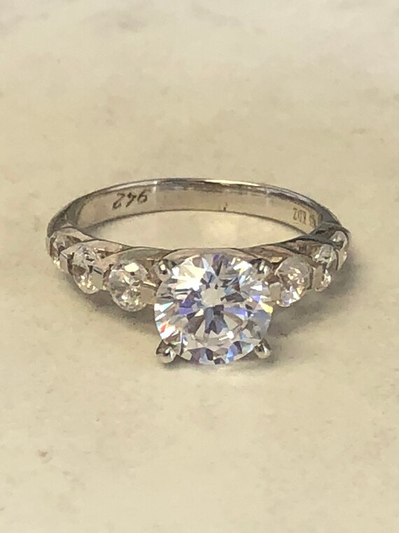 Acquista Anello di fidanzamento Allison in taglio Cushion 1.67 Carati