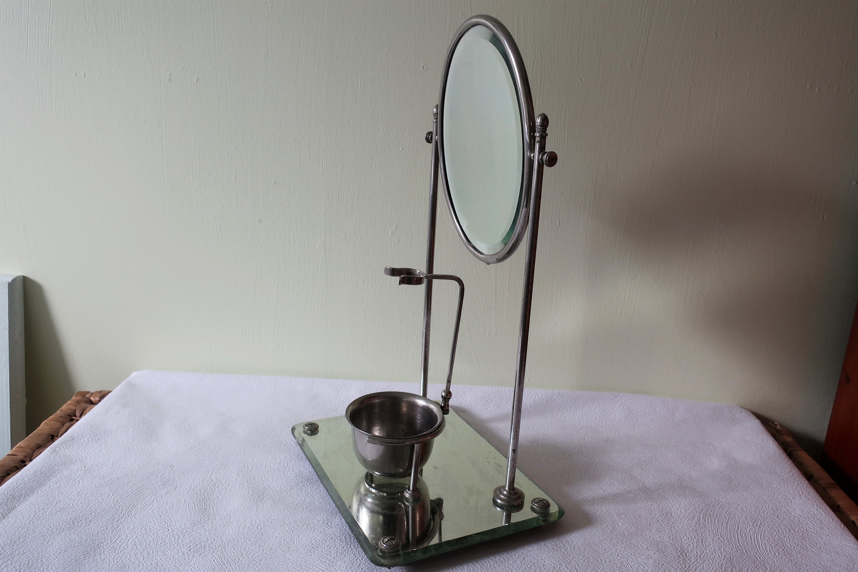 French Antique Shaving Stand with Round Adjustable Mirror, Vintage Bathroom  Man's Grooming Accessory from Victorian France, Vanity Stand