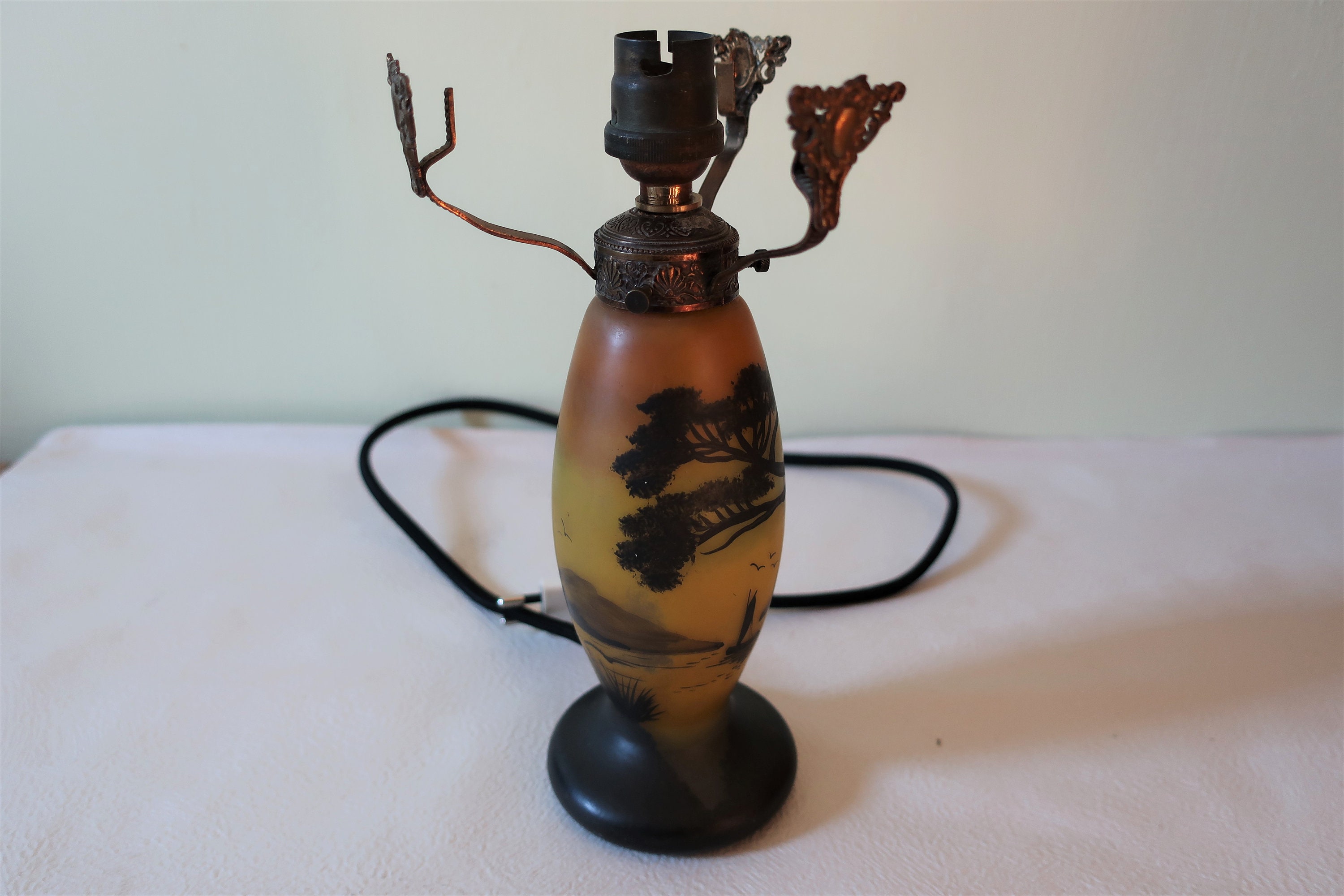 Français Lampe Art Nouveau Signée