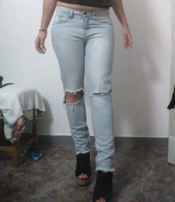 mom fit trousers