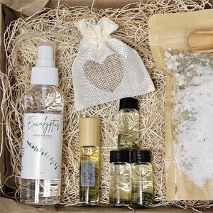 Spa Gift Box | Eucalyptus | Easter Basket Gift | Handmade | Organic | Natural | Essential Oils | Hydrosol | Bath Salts | Aromatherapy | Spa