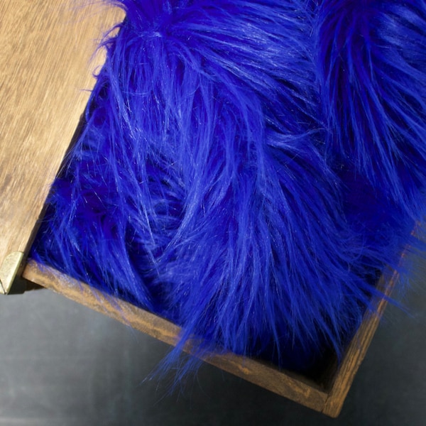 Royal Blue Soft Extra Long Pile Mongolian Faux Fur,Newborn Cuddly Faux Fur Newborn Nest,Basket Filler Stuffer PhotoProp Blanket Gnomes Fur.