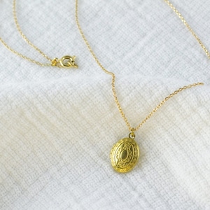 Mini Locket Necklace, Oval Brass Tiny Locket Jewelry, Necklaces, Keepsake, Locket Necklace, Charm Necklaces, Vintage Necklaces,