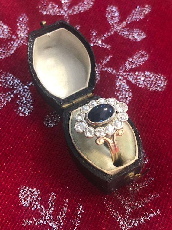 Antique Leather Ring Box Gem