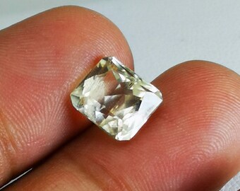 3.90 Carat Natural Yellow Kunzite Gemstone, Afghanistan