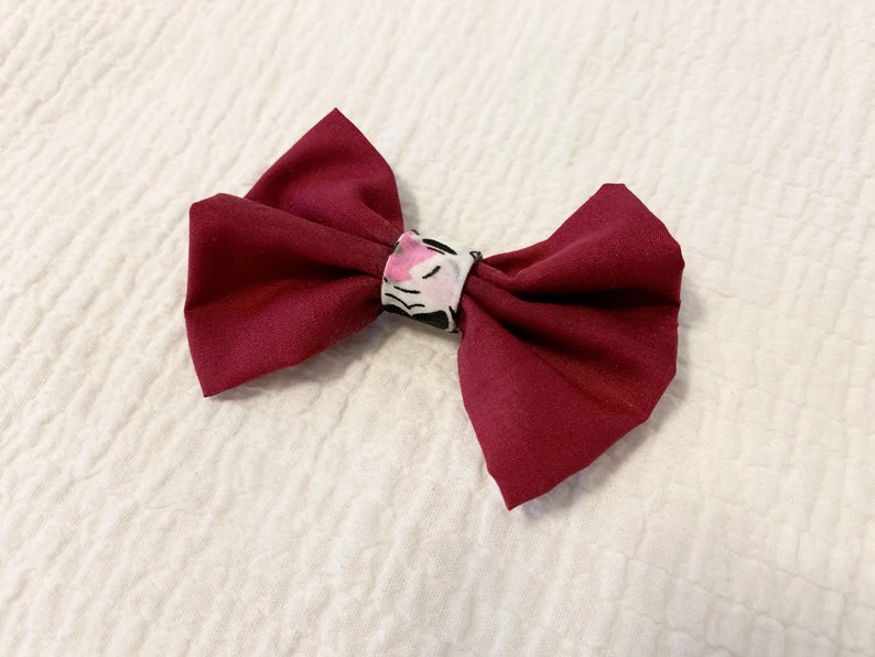 Magenta With Floral Kid\u2019s Clip On Bow Tie