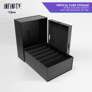 Infinity Box Alpha Vertical Card Storage - Enorm premiumkortförvaringslåda för LCG:er, TCG:er och stora kortspelssamlingar