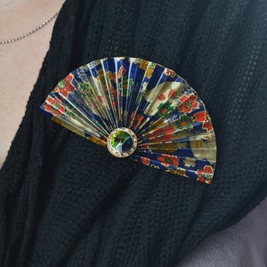 Art Paper Brooch, Fan Brooch, Paper Brooch, Origami Brooch, Patterned Paper, Floral, Sakura, Cherry Blossoms, Blue, Gold, Red, 58406