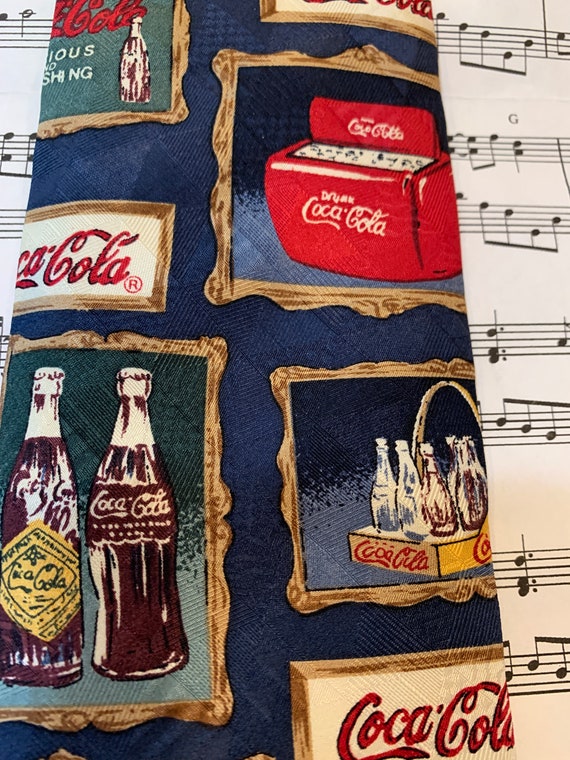 Vintage Coca Cola themed Necktie - image 5