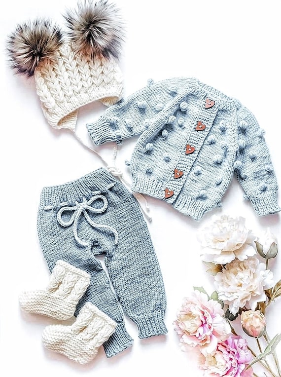 Gebreide babykleding 2025 te koop
