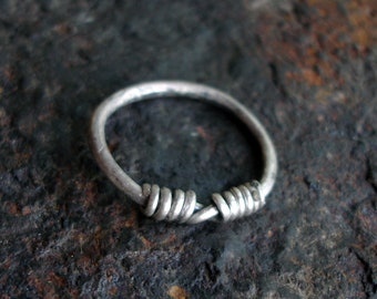 ANCIENT VIKING BRASS SPIRAL RING 1211 .
