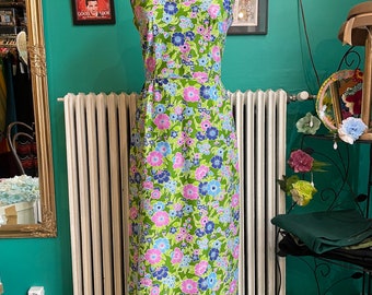 Abito The Spectator, UK 12 / US 8, motivo floreale verde, rosa e blu, abito vintage anni '70