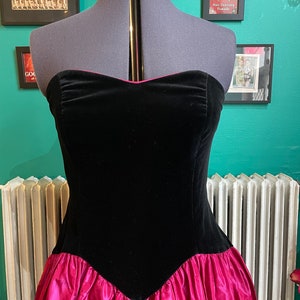 Laura Ashley velvet and taffeta dress, 42 / US 14, vintage dress 80s, sleeveless dress, velvet bodice, fuchsia pink skirt image 3