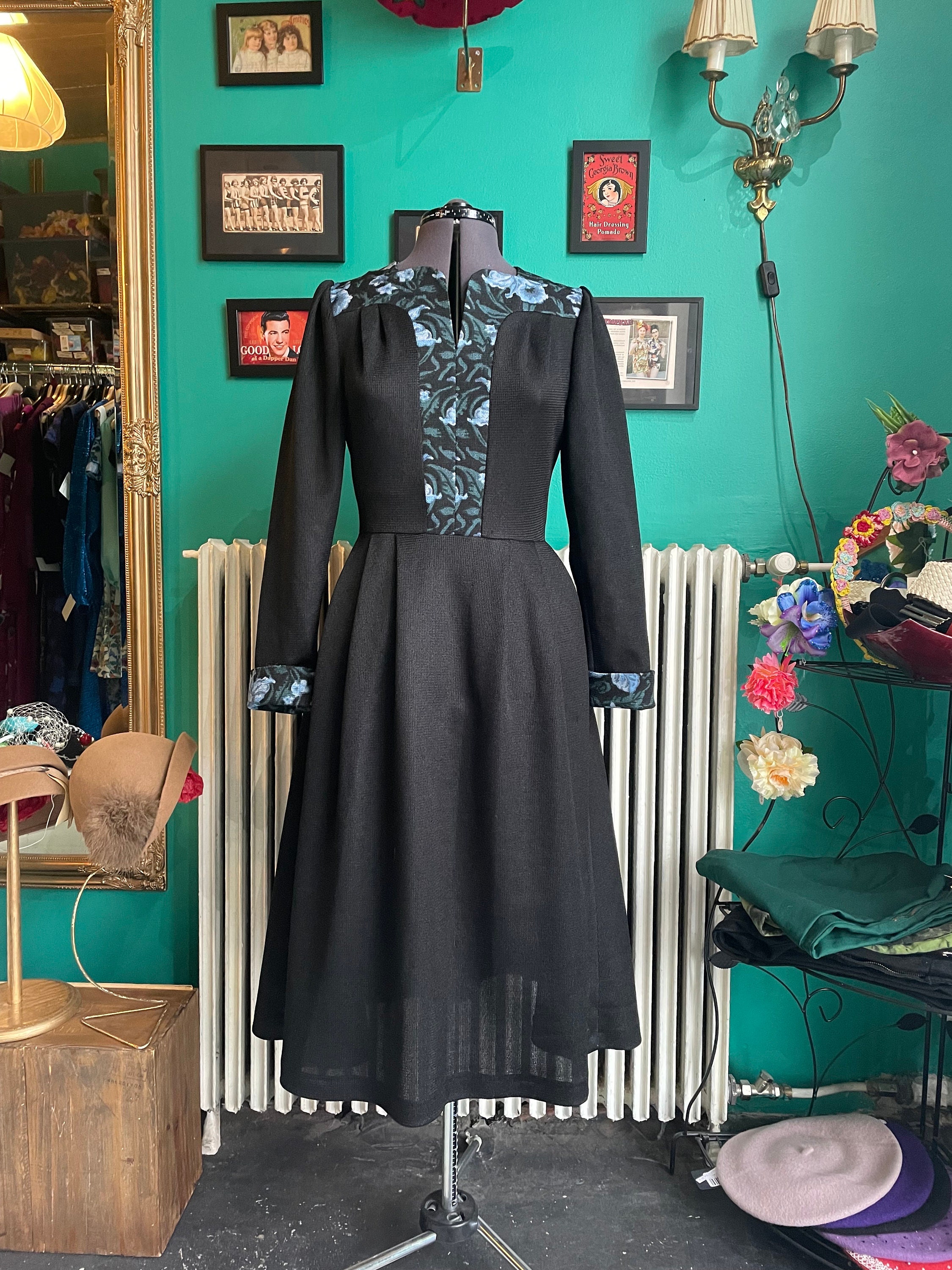 Kaisu Heikkilä black dress with blue floral pattern, 36 / US 6, vintage dress 70s, long sleeve dress, Finnish vintage