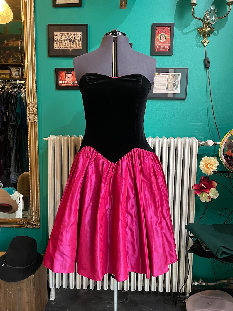 Laura Ashley velvet and taffeta dress, 42 / US 14, vintage dress 80s, sleeveless dress, velvet bodice, fuchsia pink skirt image 1