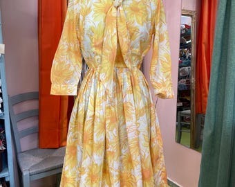 Abito giallo a fiori Miss Endrea Dallas, XS-S / US 4-6, abito vintage anni '60, abito a maniche lunghe