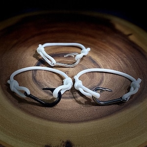 Snook Fish Hook Bracelet-Glow in the Dark